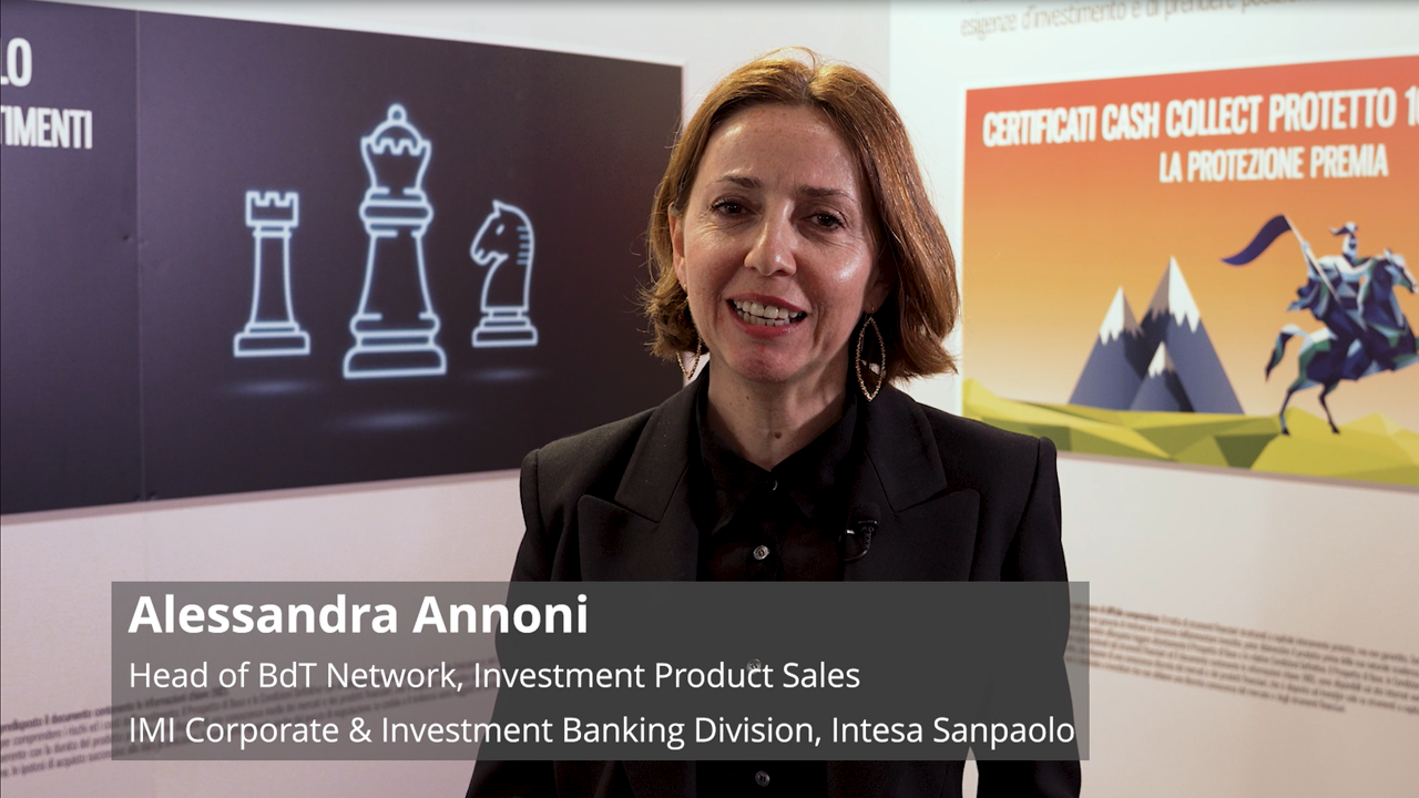 Alessandra Annoni, Head of BdT Network, Investment Product Sales